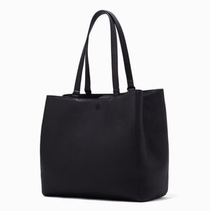 Dagne Dover Black Large Allyn Tote